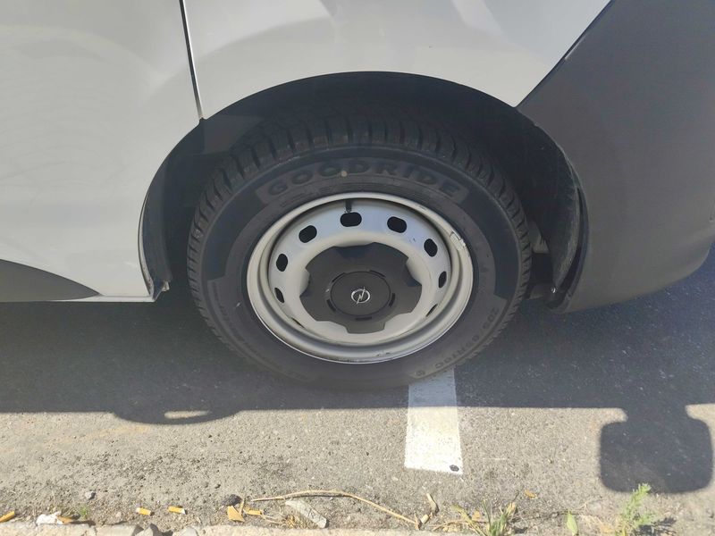 Opel Vivaro 1.6 CDTI Furgón L1H1 2.9T Expression — zdjęcie 16