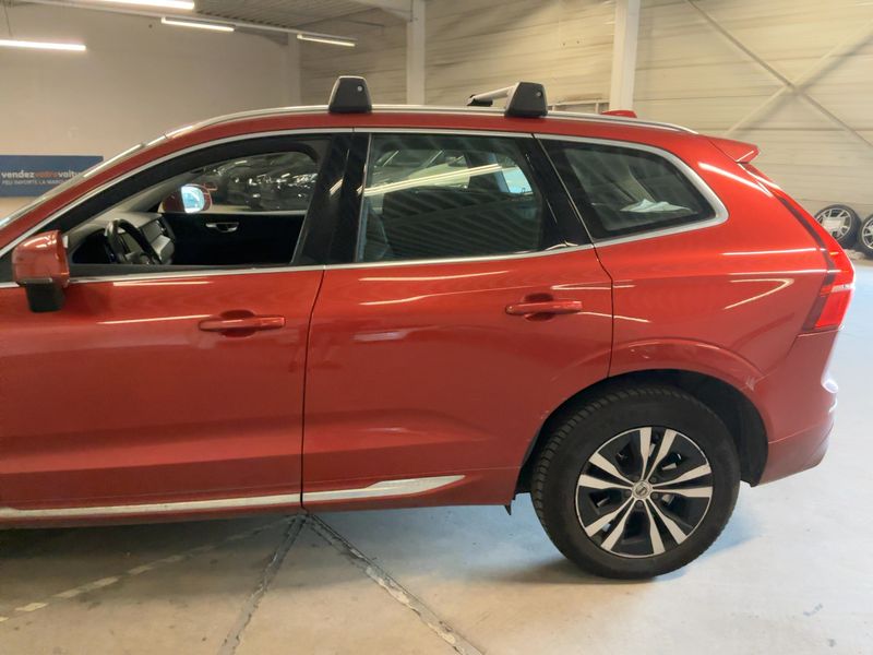 Volvo XC60 2.0 T6 Plug-in Hybrid Inscription Expression AWD 2021 – снимка 4
