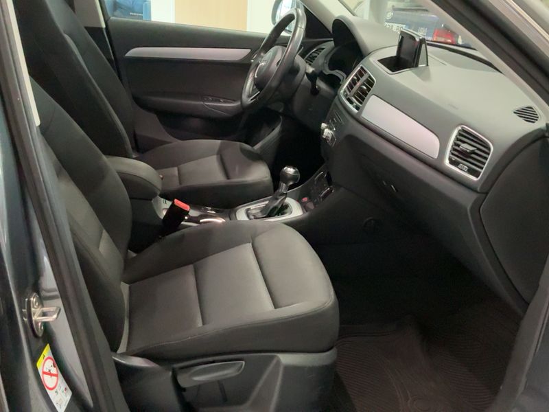 Audi Q3 1.4 TFSI ACT — zdjęcie 11