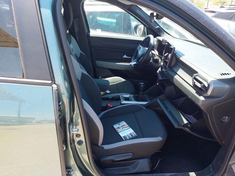 Dacia Bigster 1.2 TCe Mild-Hybrid Journey — zdjęcie 10