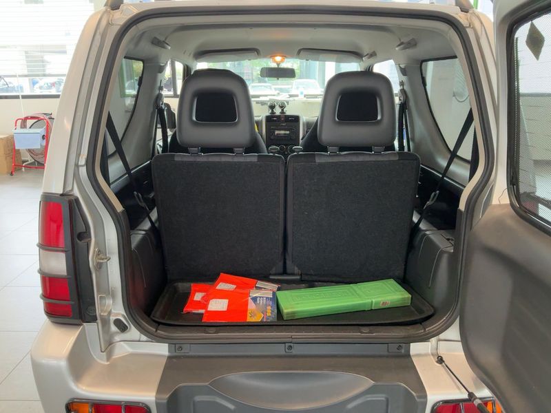 Suzuki Jimny 1.3 Comfort — zdjęcie 10