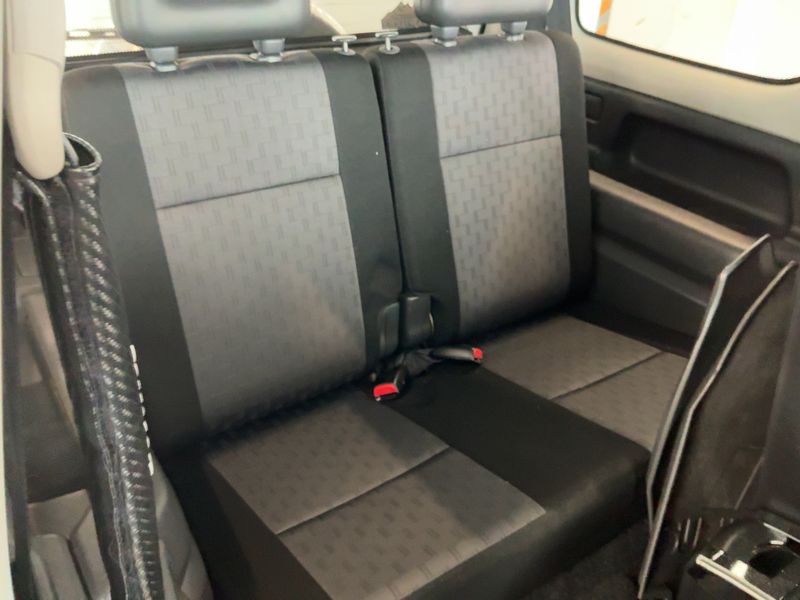 Suzuki Jimny 1.3 Comfort — zdjęcie 14