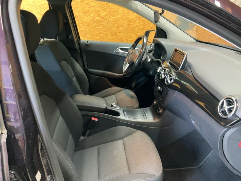 Mercedes-Benz B-Klasse B 180 2014 – снимка 16