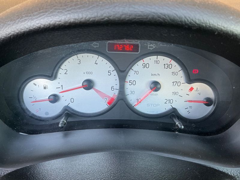 Peugeot 206 1.4 Quiksilver — zdjęcie 4