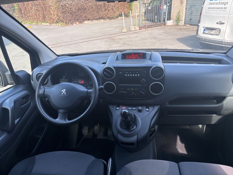 Peugeot Partner 1.6 Blue-HDi L1 Premium — zdjęcie 11