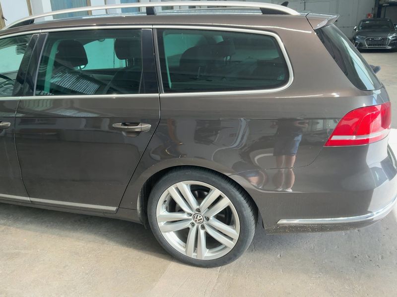 Volkswagen Passat 1.4 TSI Highline BlueMotion Tech 2012 – снимка 6