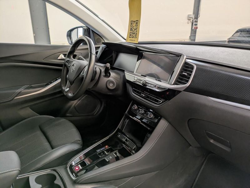 Opel Grandland X 1.2 Turbo GS Line — zdjęcie 6