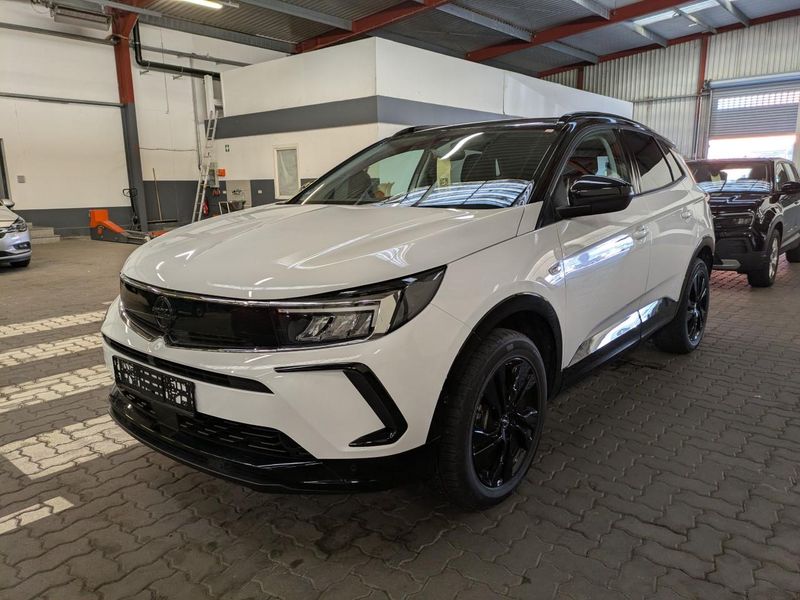 Opel Grandland X 1.2 Turbo GS Line