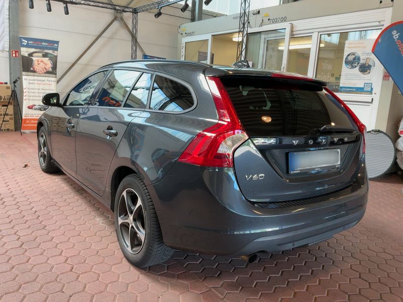 Volvo V60 2.0 D3 Edition 2013 – снимка 6