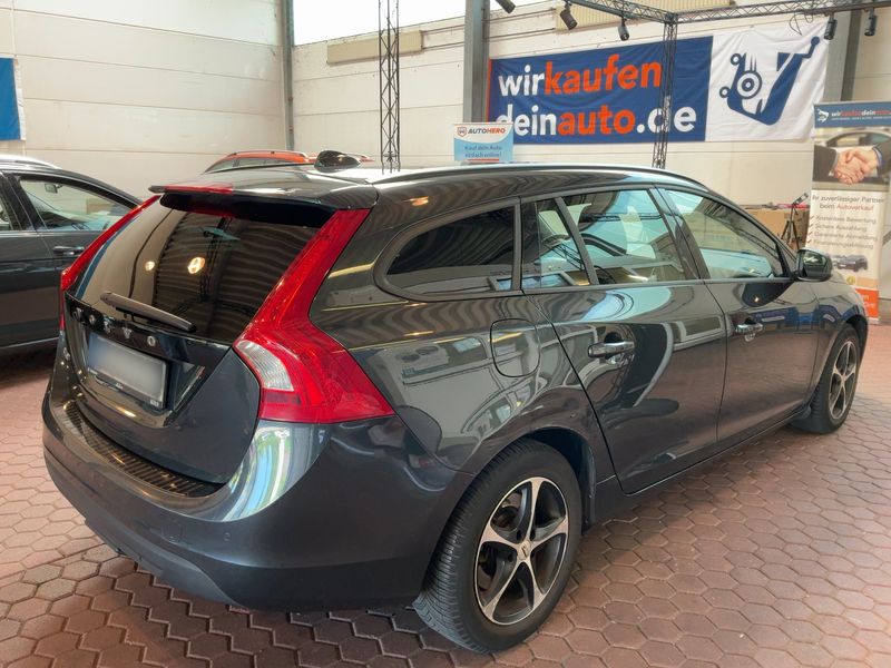 Volvo V60 2.0 D3 Edition 2013 – снимка 8