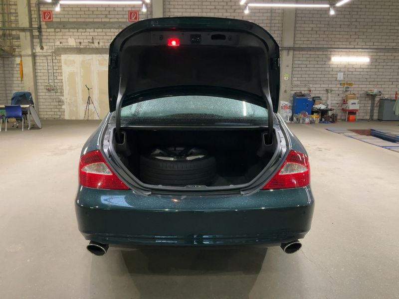 Mercedes-Benz CLS-Klasse CLS 350 — zdjęcie 10
