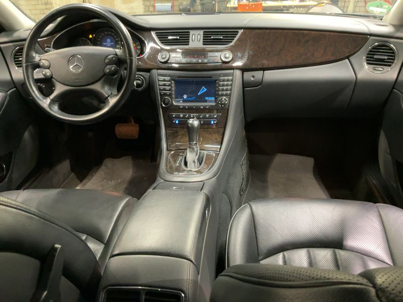 Mercedes-Benz CLS-Klasse CLS 350 — zdjęcie 12