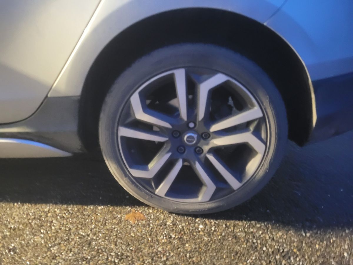 Volvo V40 2017 — photo 6