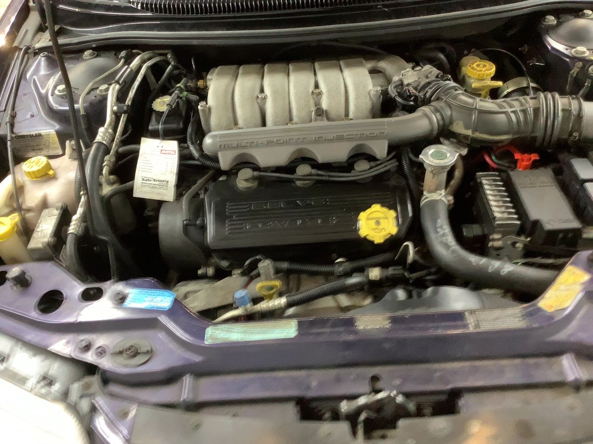 Chrysler Stratus 1998 — photo 23