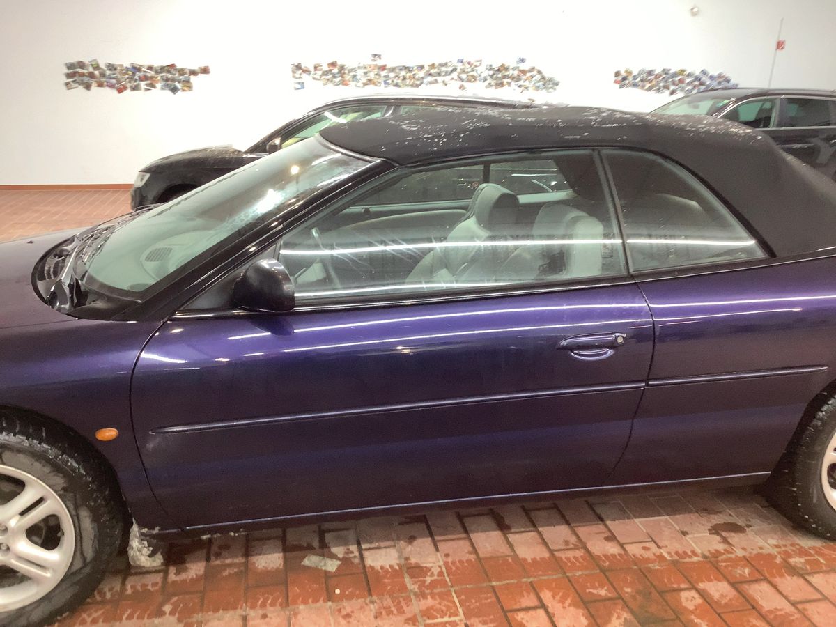 Chrysler Stratus 1998 — photo 5