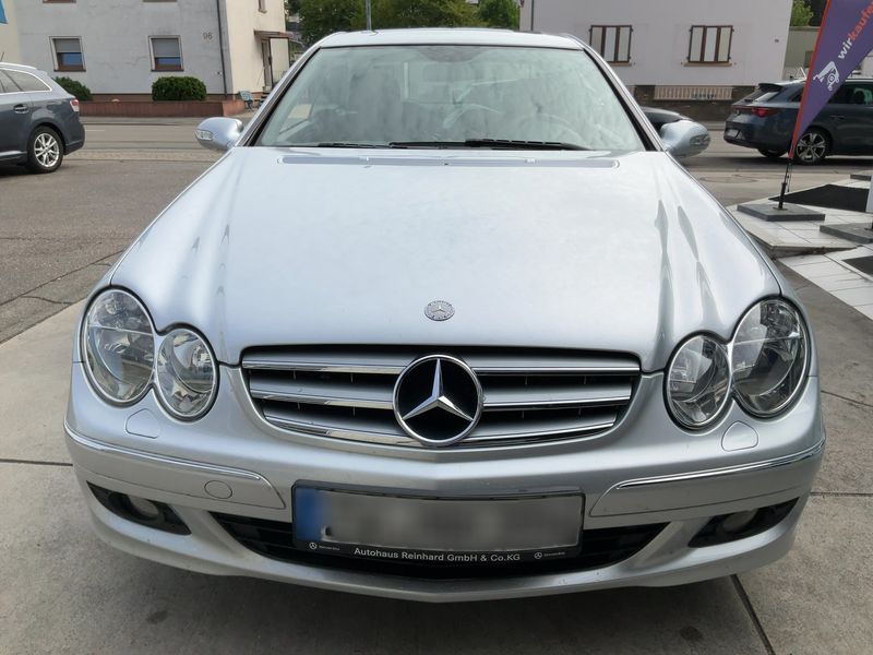Mercedes-Benz CLK-Klasse CLK 200 Kompressor Elegance — zdjęcie 9