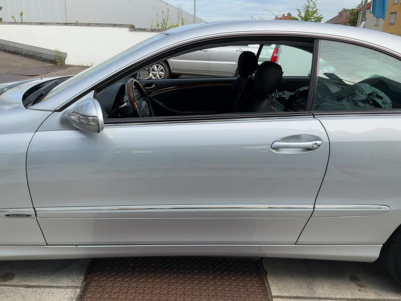 Mercedes-Benz CLK-Klasse CLK 200 Kompressor Elegance — zdjęcie 4
