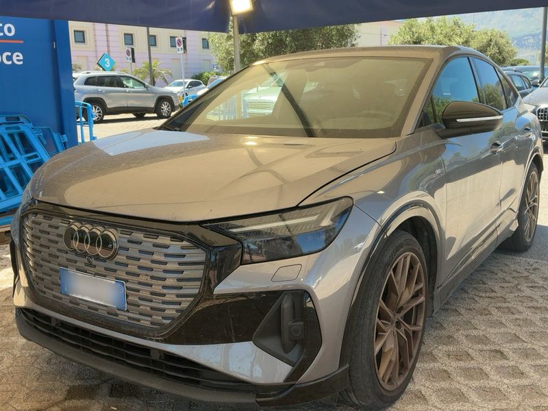 Q4 Sportback 40 e-tron