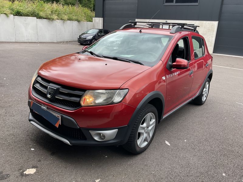 Dacia Sandero 0.9 TCe Stepway Prestige — zdjęcie 1