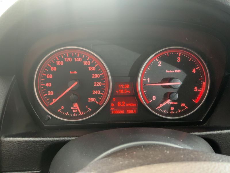 BMW X1 xDrive 18d 2014 – снимка 18