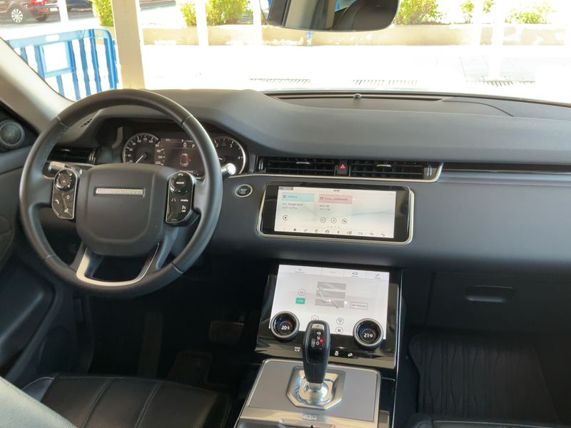 Land Rover Evoque D150 Mild-Hybrid — zdjęcie 12
