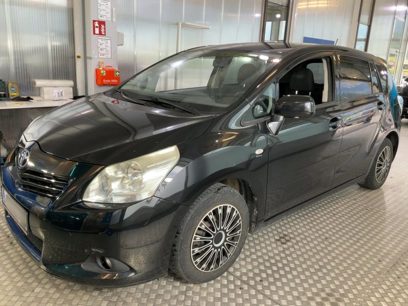 Toyota Verso 1.6 Young