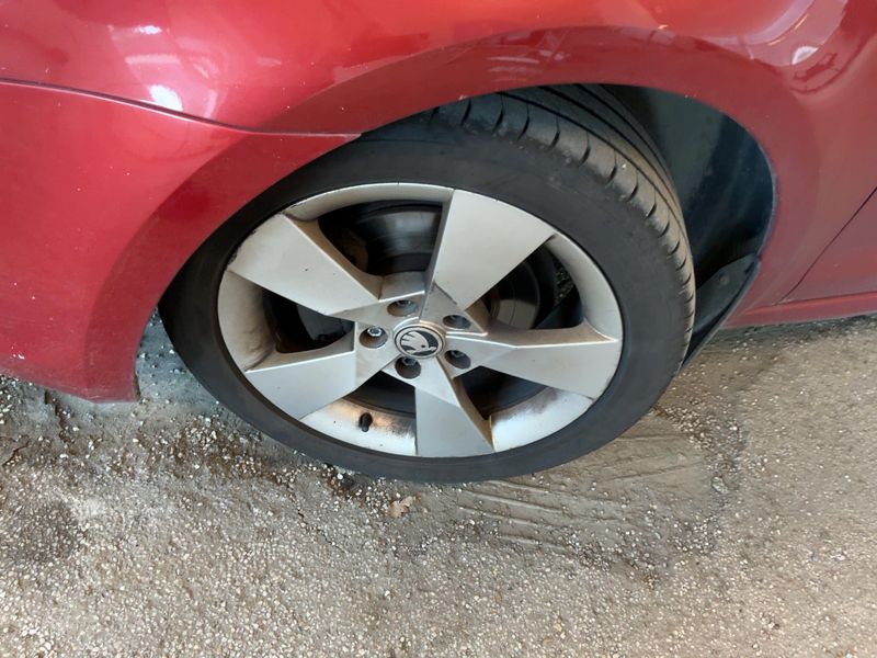 Skoda Octavia 2.0 TDI Elegance 2014 – снимка 3
