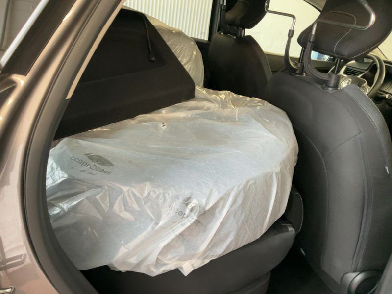 Renault Captur 1.0 TCe Experience — zdjęcie 14
