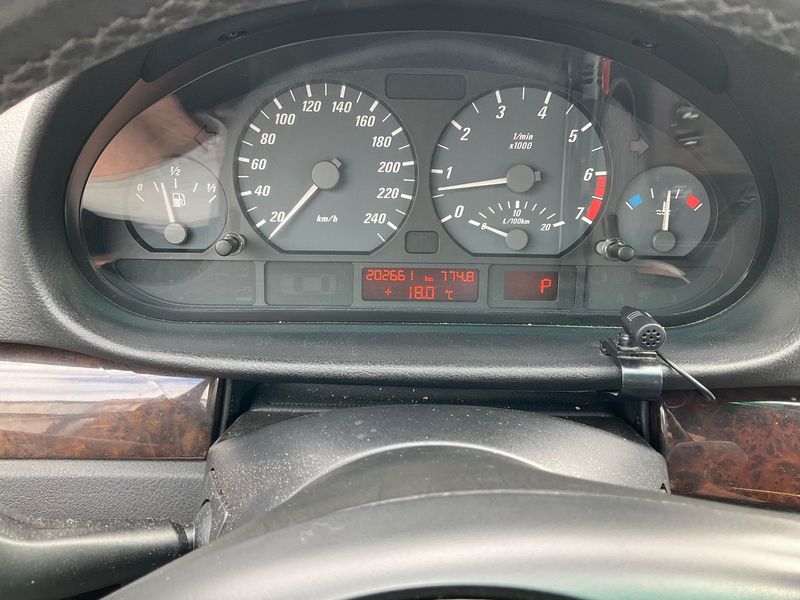 BMW 3er 325Ci 2002 – снимка 18