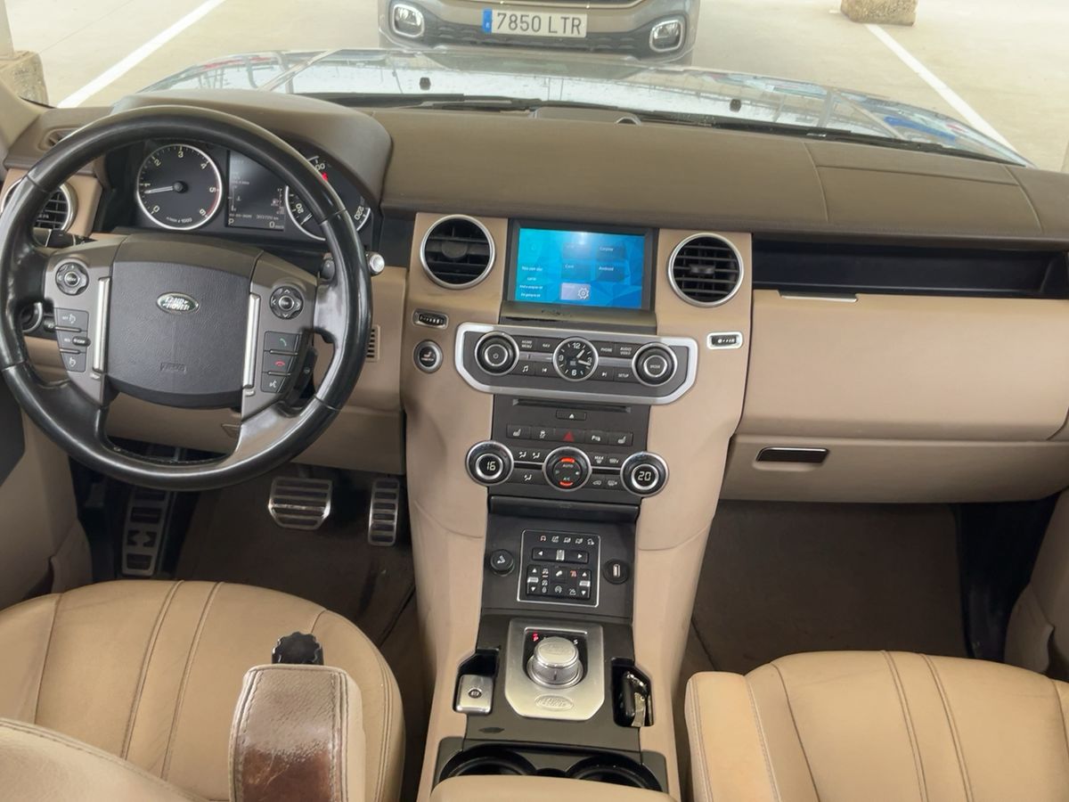 Land Rover 2016 — photo 18