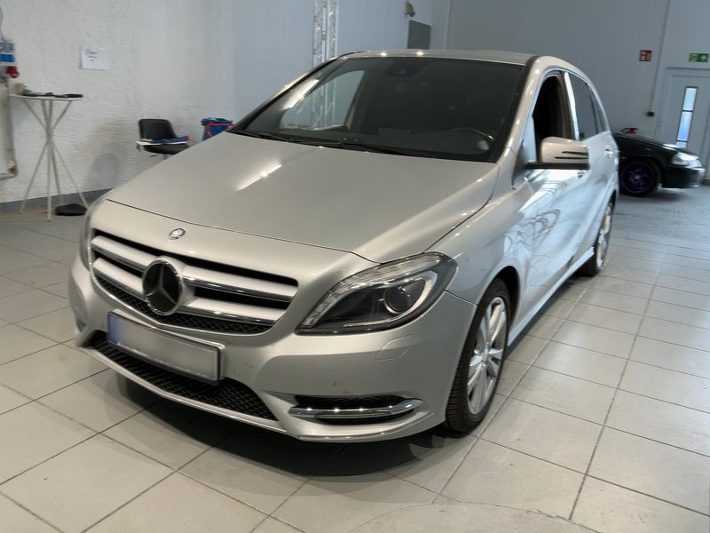 Mercedes-Benz B-Klasse B 250 2014 – снимка 1