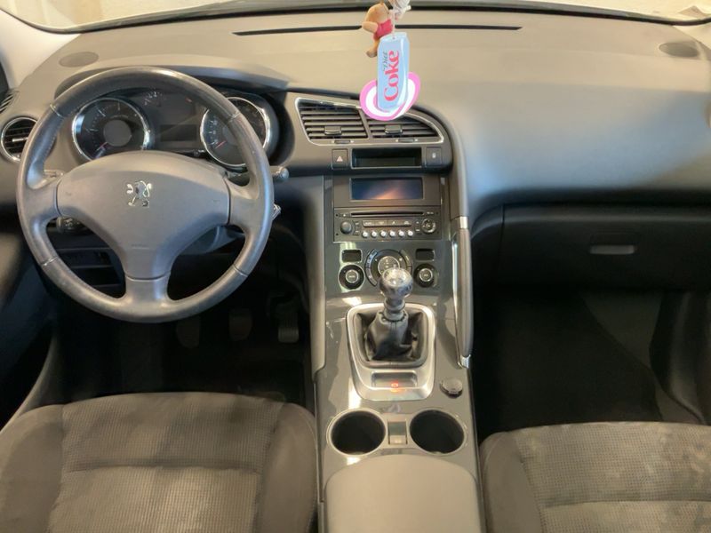 Peugeot 3008 1.6 HDi Active 2011 – снимка 17