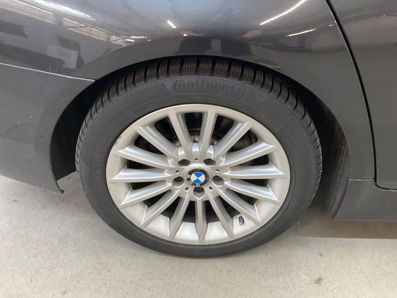 BMW 5er 520d 2012 – снимка 9