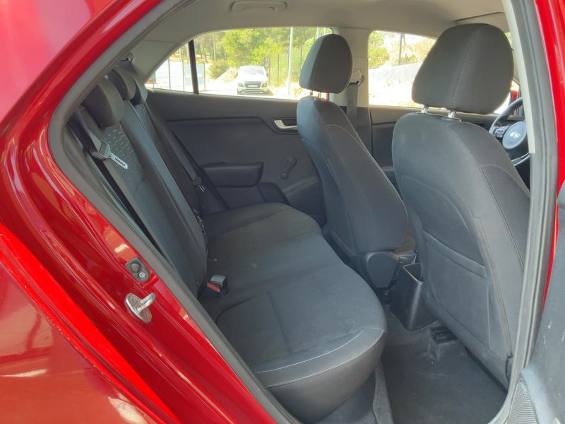 Kia Rio 1.2 Spirit — zdjęcie 14