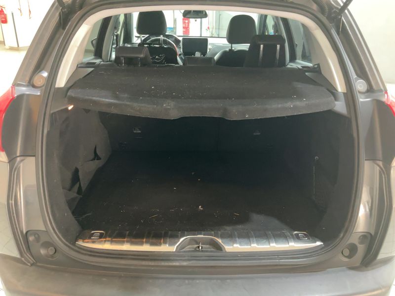 Peugeot 2008 1.6 Blue-HDi Allure 2016 – снимка 15