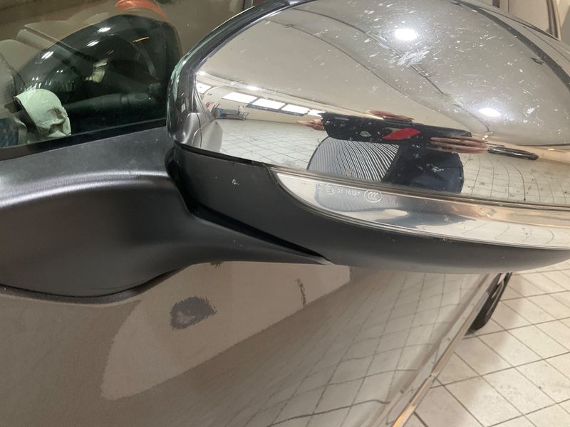 Peugeot 2008 1.6 Blue-HDi Allure 2016 – снимка 28