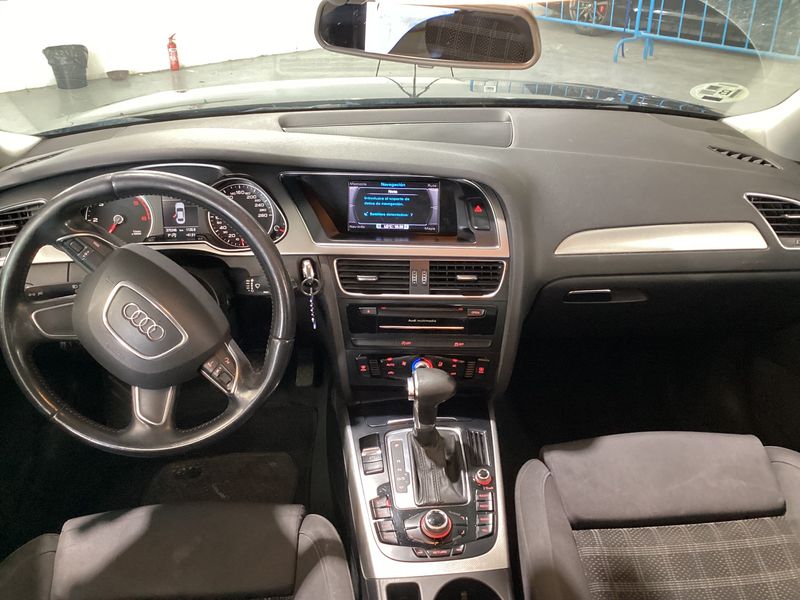Audi A4 2.0 TDI Business Line — zdjęcie 12