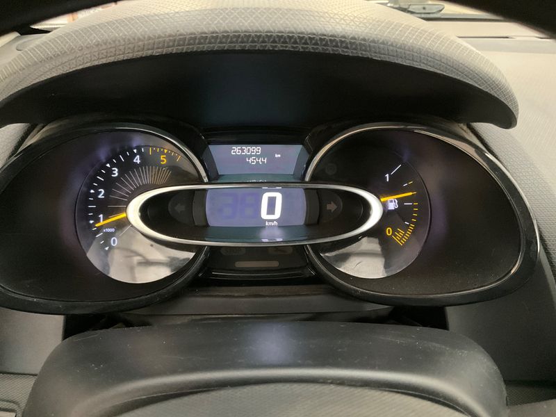 Renault Clio 1.5 dCi Air 2015 – снимка 4