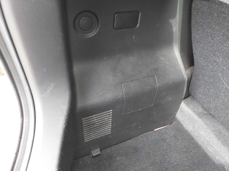 Suzuki Ignis 1.2 DualJet Pack 2017 – снимка 56