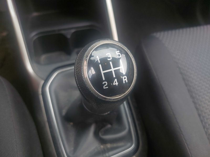 Suzuki Ignis 1.2 DualJet Pack 2017 – снимка 52