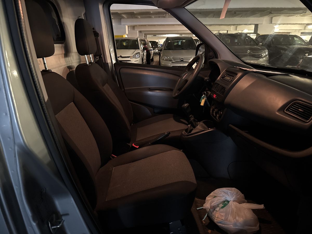 Fiat Doblo 2011 — photo 11