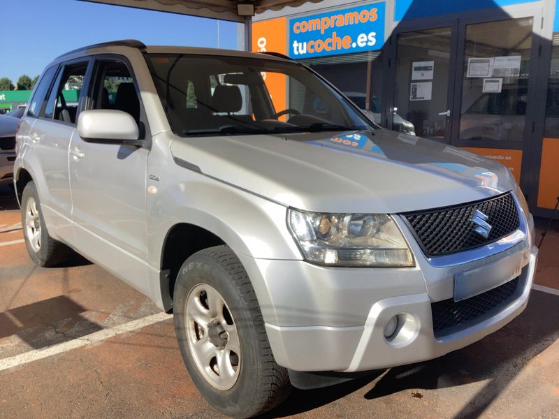 Suzuki Grand Vitara 1.9 DDiS JLX-EL — zdjęcie 8