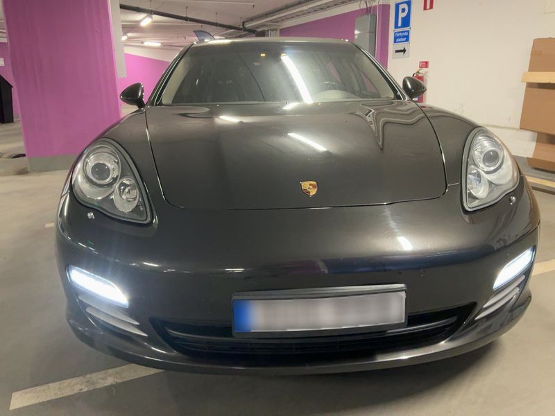 Porsche Panamera 4S — zdjęcie 9