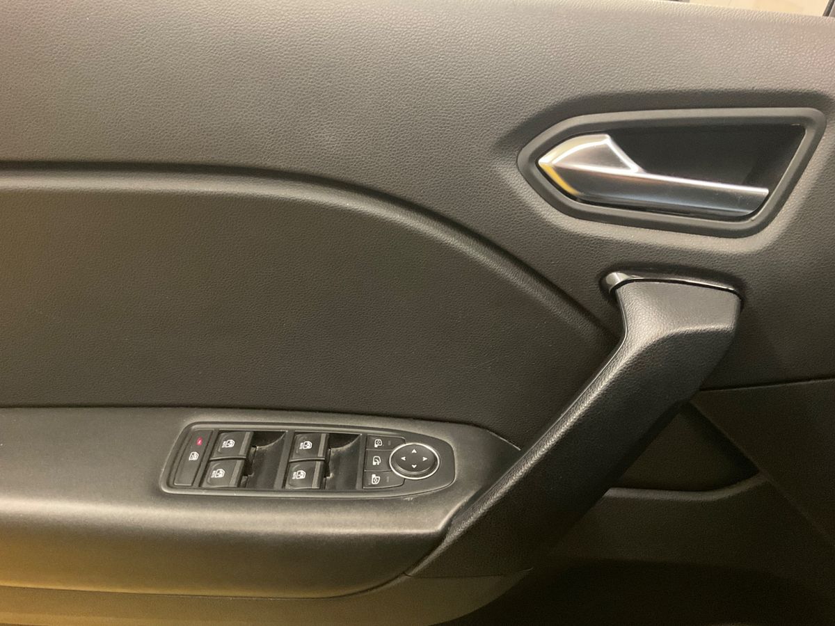 Renault Captur 2021 — photo 34