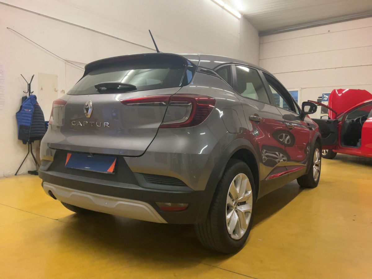 Renault Captur 2021 — photo 9