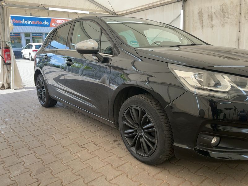 Citroen C4 1.2 PureTech Selection — zdjęcie 8