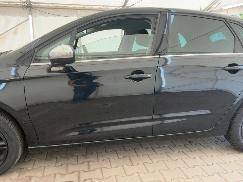 Citroen C4 1.2 PureTech Selection — zdjęcie 4