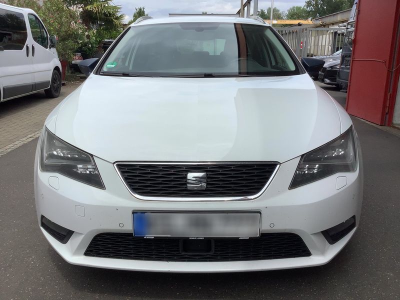Seat Leon 1.4 TSI Connect — zdjęcie 9