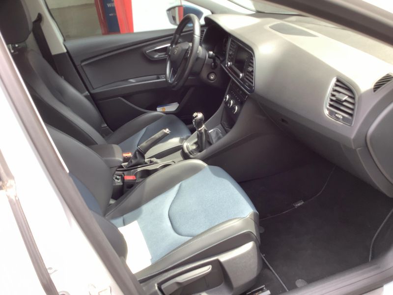 Seat Leon 1.4 TSI Connect — zdjęcie 11