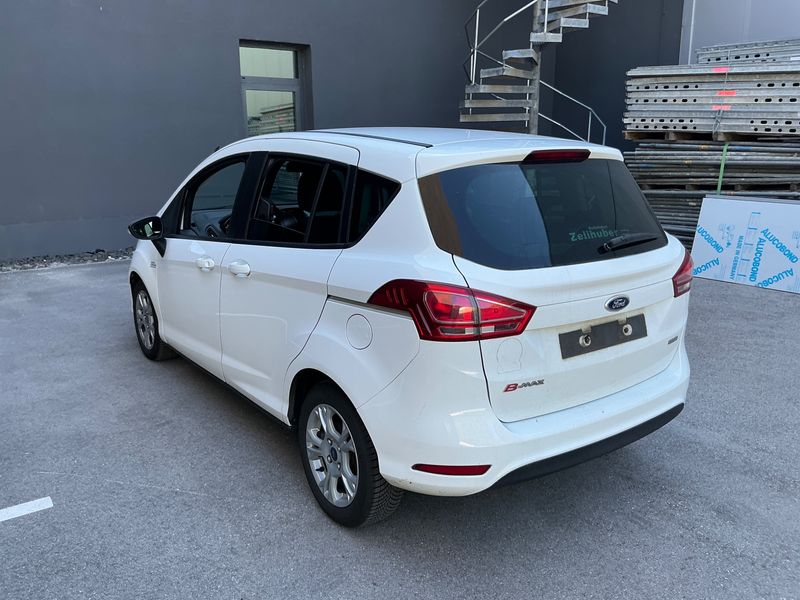 Ford B-Max 1.0 EcoBoost SYNC Edition — zdjęcie 2